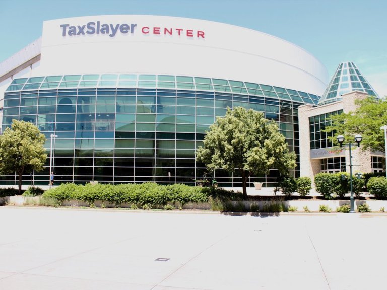 The TaxSlayer Center is located in Moline in Rock Island County, where 99.1 of taxpayers are projected to pay less under Gov. Pritzker’s “fair tax.” (One Illinois/Ted Cox)